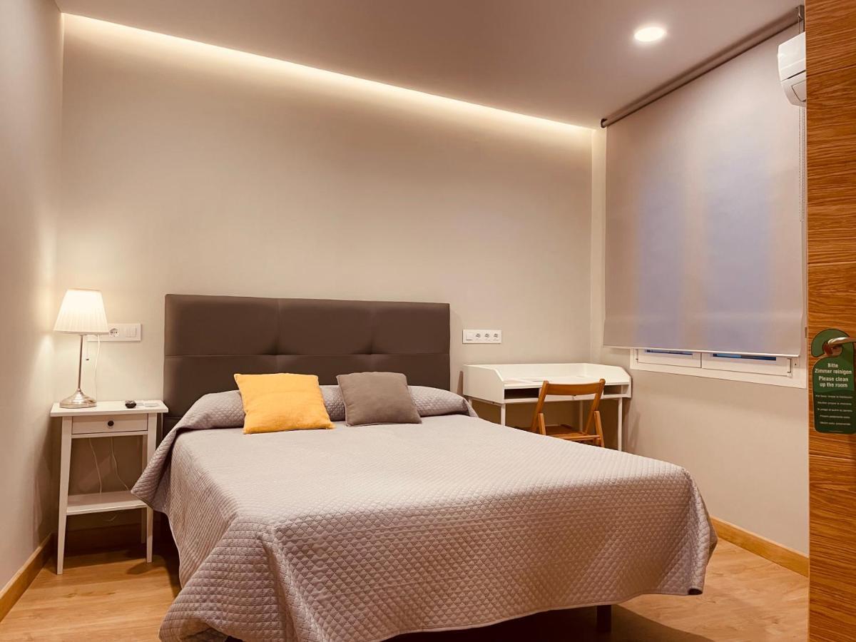 Hostal Patria Madrid Ngoại thất bức ảnh